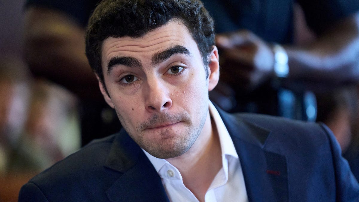 Luigi Mangione appears in Manhattan Supreme Court for a suppression hearing Dec.18, 2025.