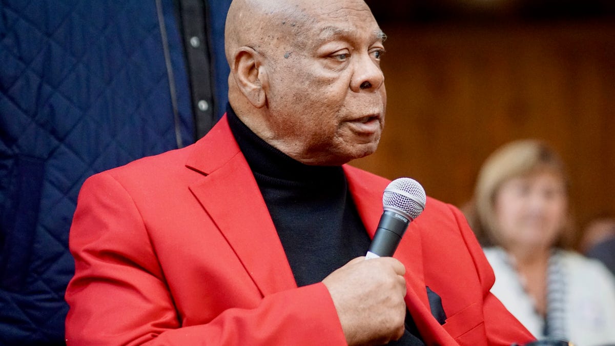 लुईस परिवार 2025 किट्सैप स्पोर्ट्स हॉल ऑफ फ़ेम सम्मान पाने वालों में सबसे आगे है