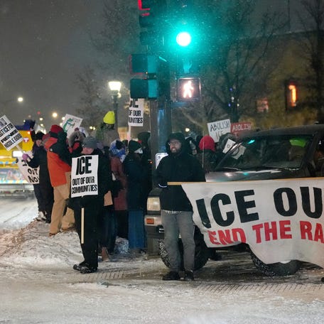 Community members protest Immigration and Customs Enforcement (ICE), and call for the arrest of Jonathan Ross, the ICE agent who shot and killed Renee Good, in Hamline park in St Paul, Minnesota, U.S., January 16, 2026.