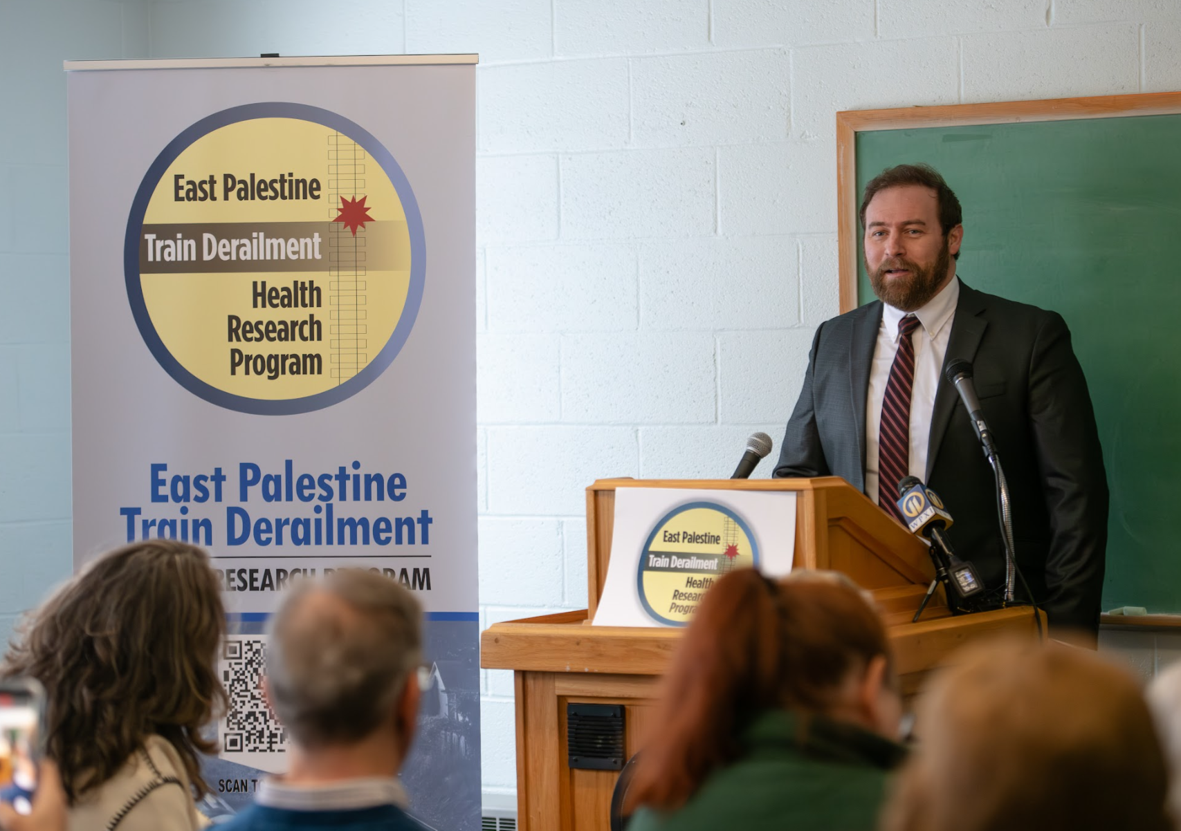 Health researchers open office to study effects of train derailment