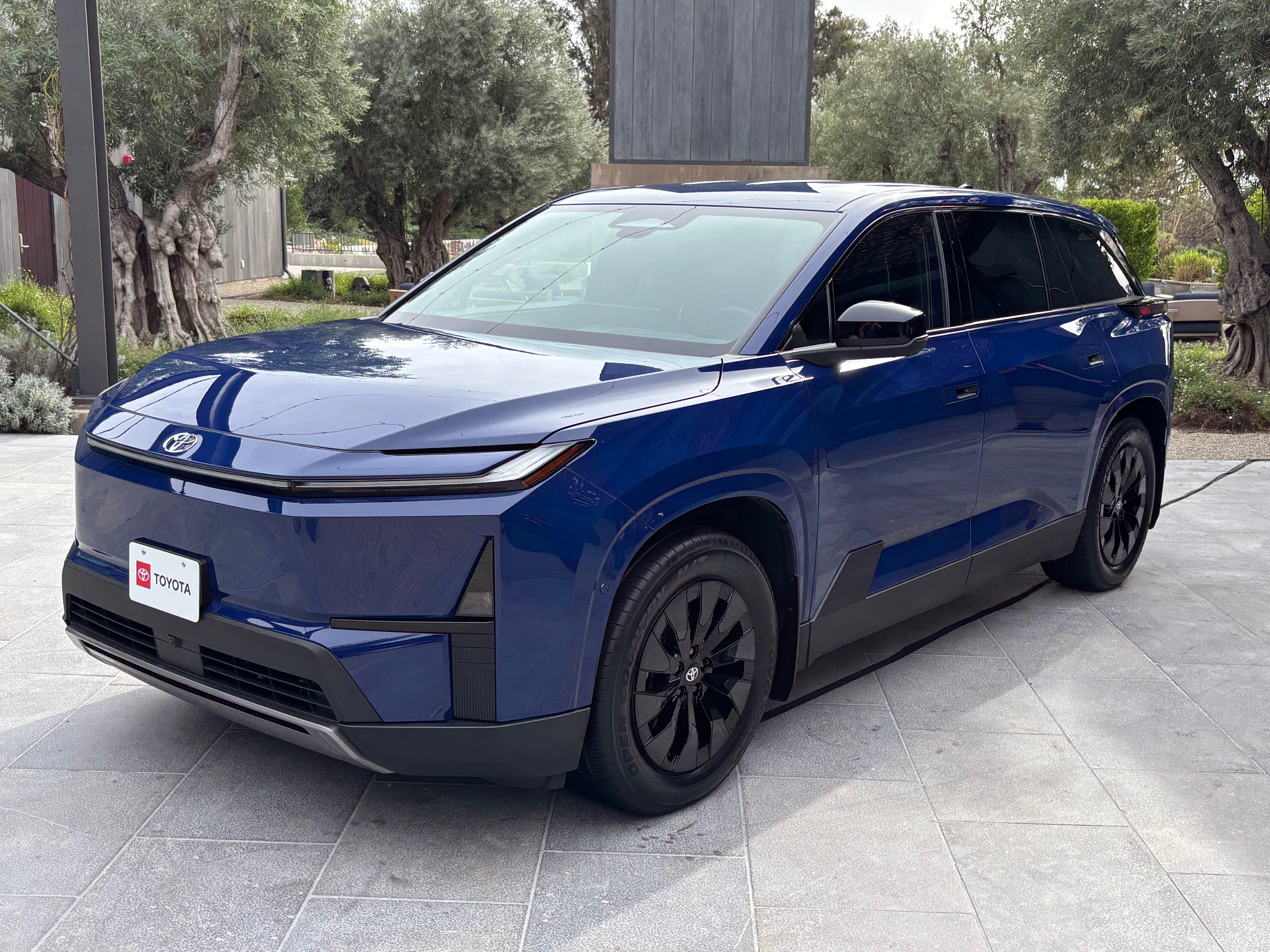 Toyota electrifies family-hauling SUVs with its 2027 Highlander EV