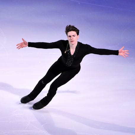 Jan 11, 2026; St. Louis, Missouri, UNITED STATES; Maxim Naumov performs during the 2026 U.S. Figure Skating Championships at Enterprise Center. Mandatory Credit: Jeff Curry-Imagn Images