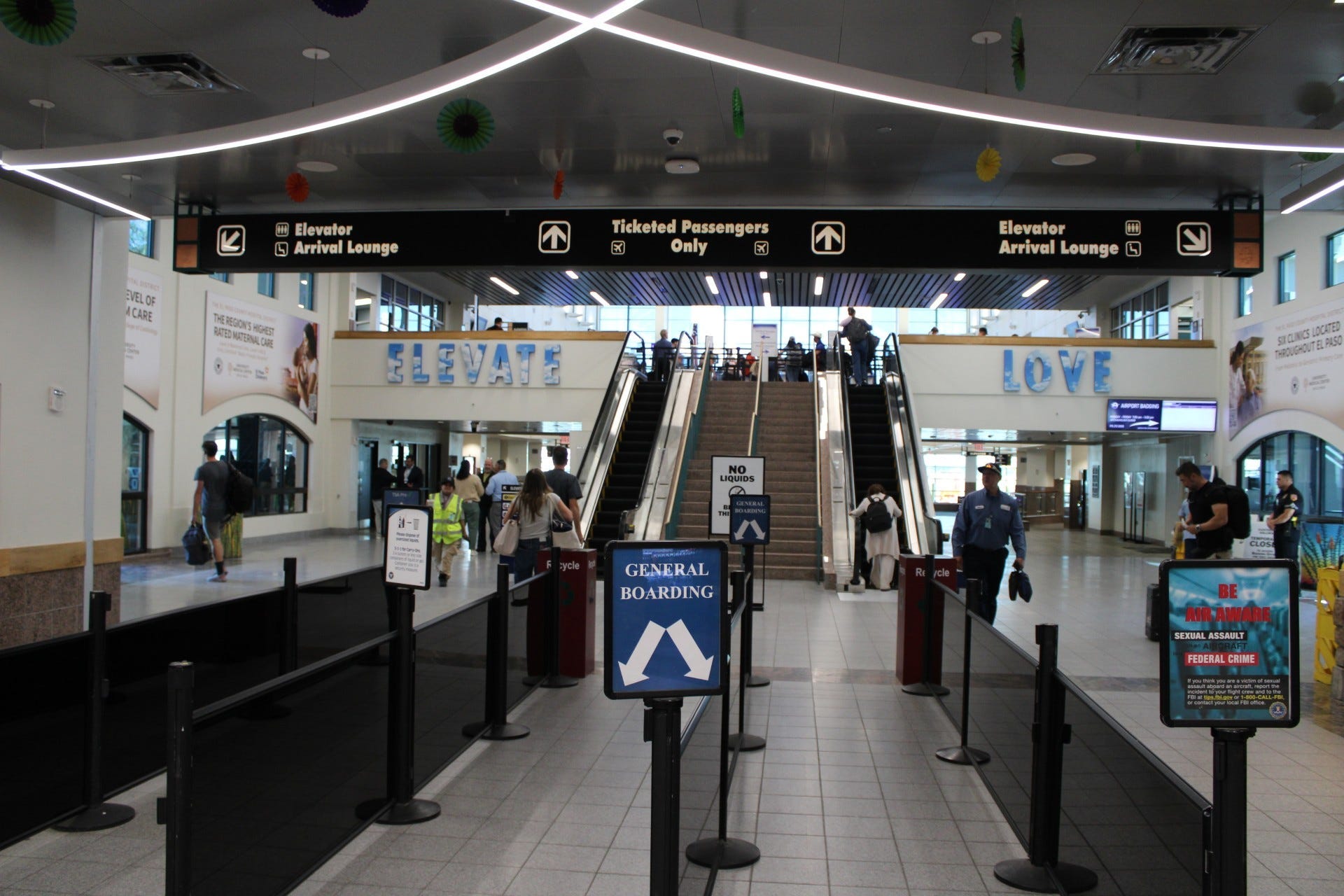 El Paso International Airport's airspace was closed for a brief time, affecting Phoenix flights. What flyers can do if their flight is canceled.