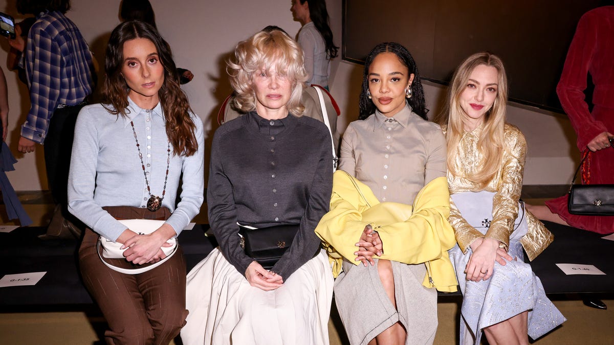 All the celebrities at New York Fashion Week, including Anne Hathaway, Pamela Anderson