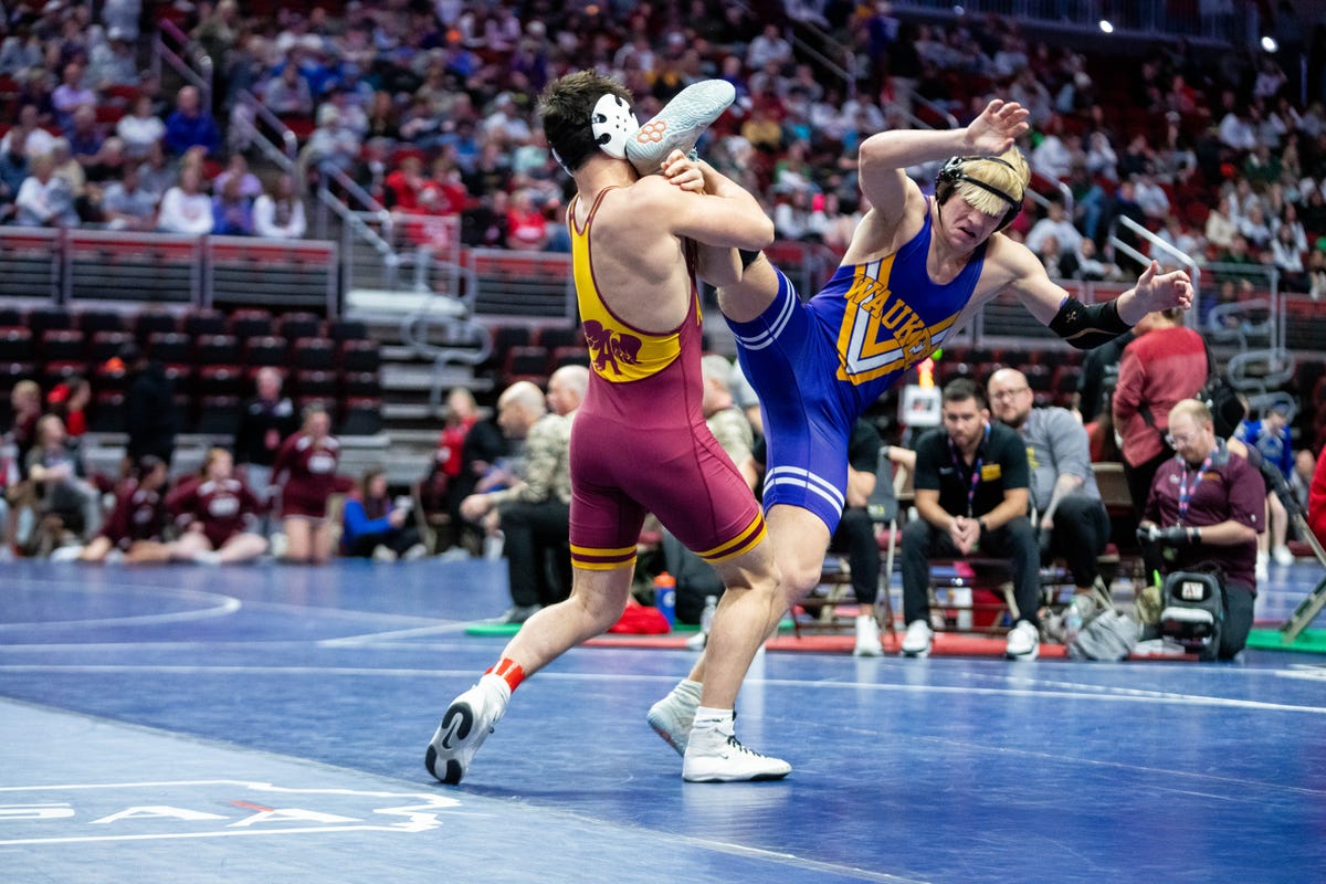 Iowa High School Wrestling Updates: Class 3A First Session Recap