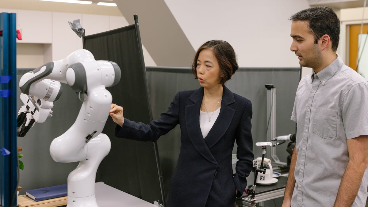 AI pioneer Fei-Fei Li reflects on her journey from immigrant childhood to global technology leader, sharing the curiosity, risks and human-centered vision that shaped her path.