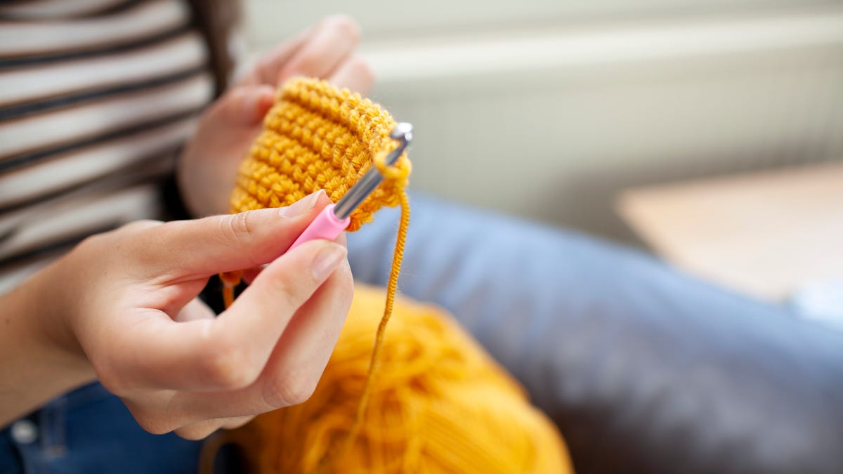 I quit social media and started crocheting. These are the benefits.