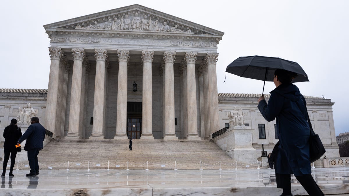 Which justices voted against tariffs? Supreme Court strikes down Trump's tariffs