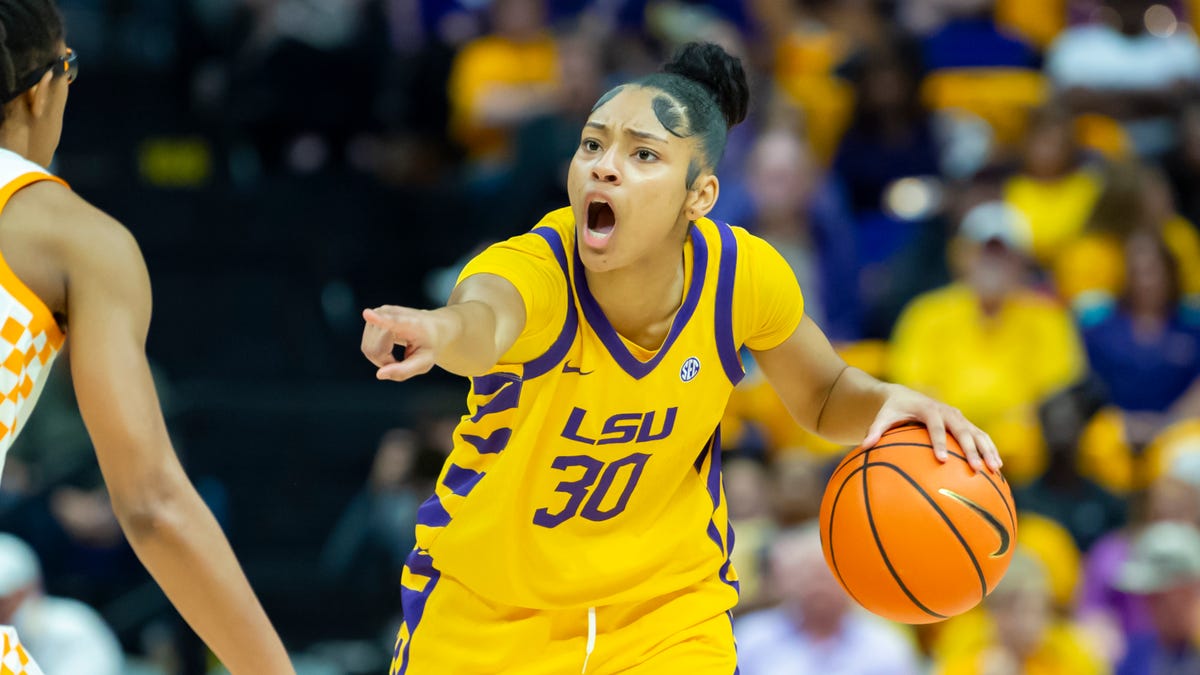 Το γυναικείο μπάσκετ του LSU PG Jada Richard μπαίνει στην πύλη μεταγραφών