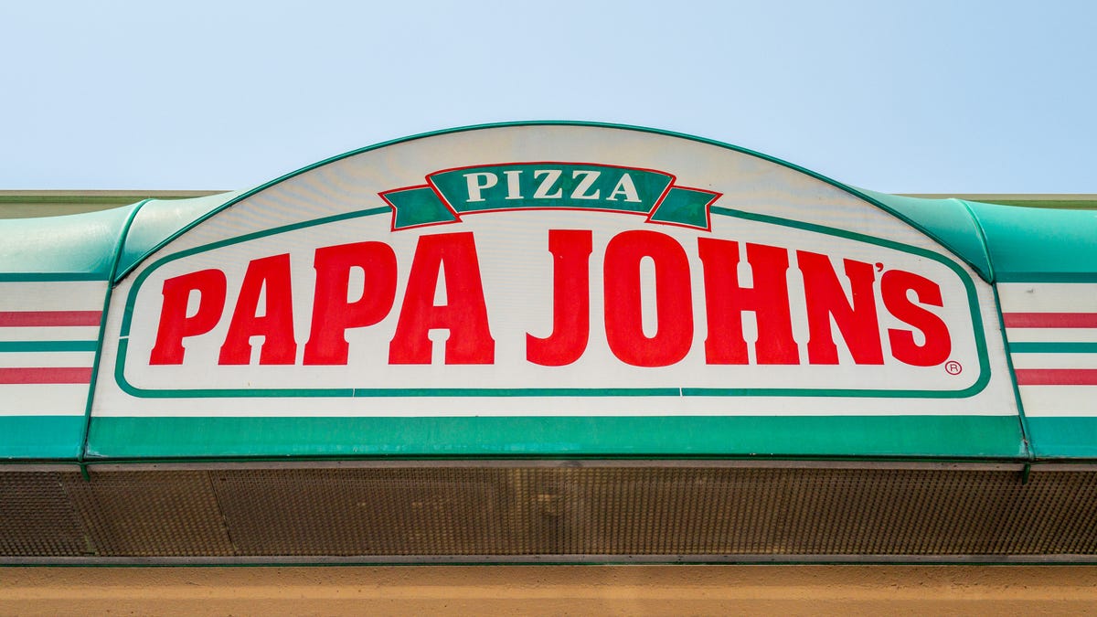 Papa Johns to shutter 300 stores across US by end of 2027