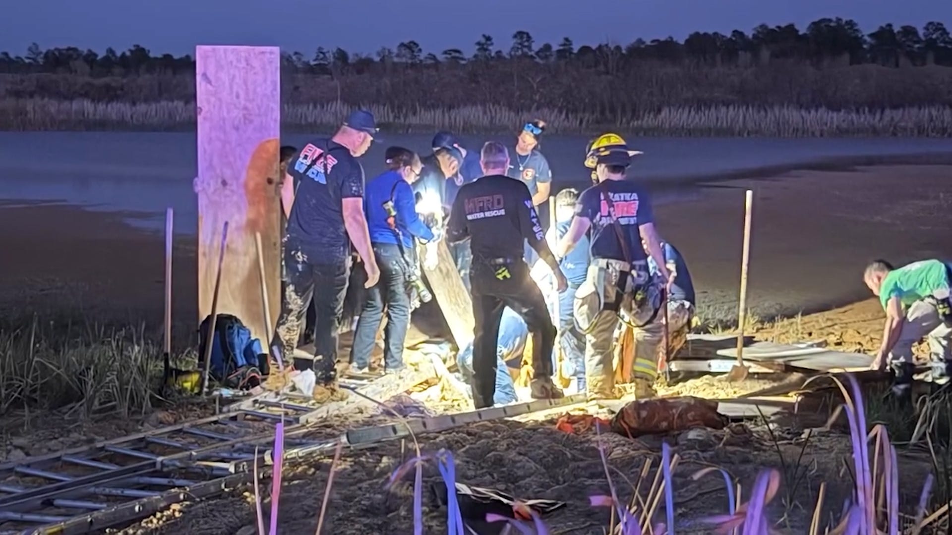 https://www.gannett-cdn.com/authoring/authoring-images/2026/02/27/USAT/88900831007-trnd-missing-man-found-in-quicksand.jpg?auto=webp&crop=1919,1079,x0,y0&format=pjpg&width=1200