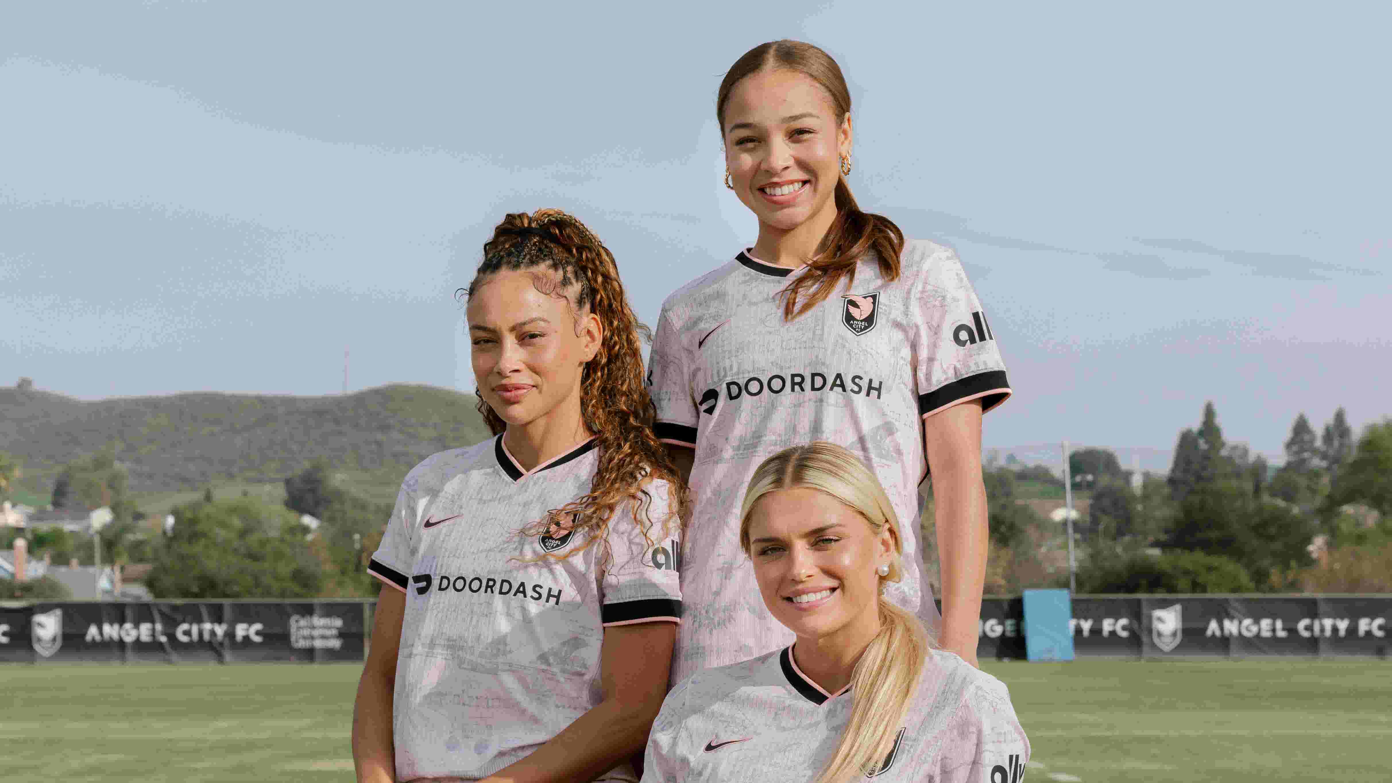 Lainey Wilson, Fei-Fei Li and others share who inspires them