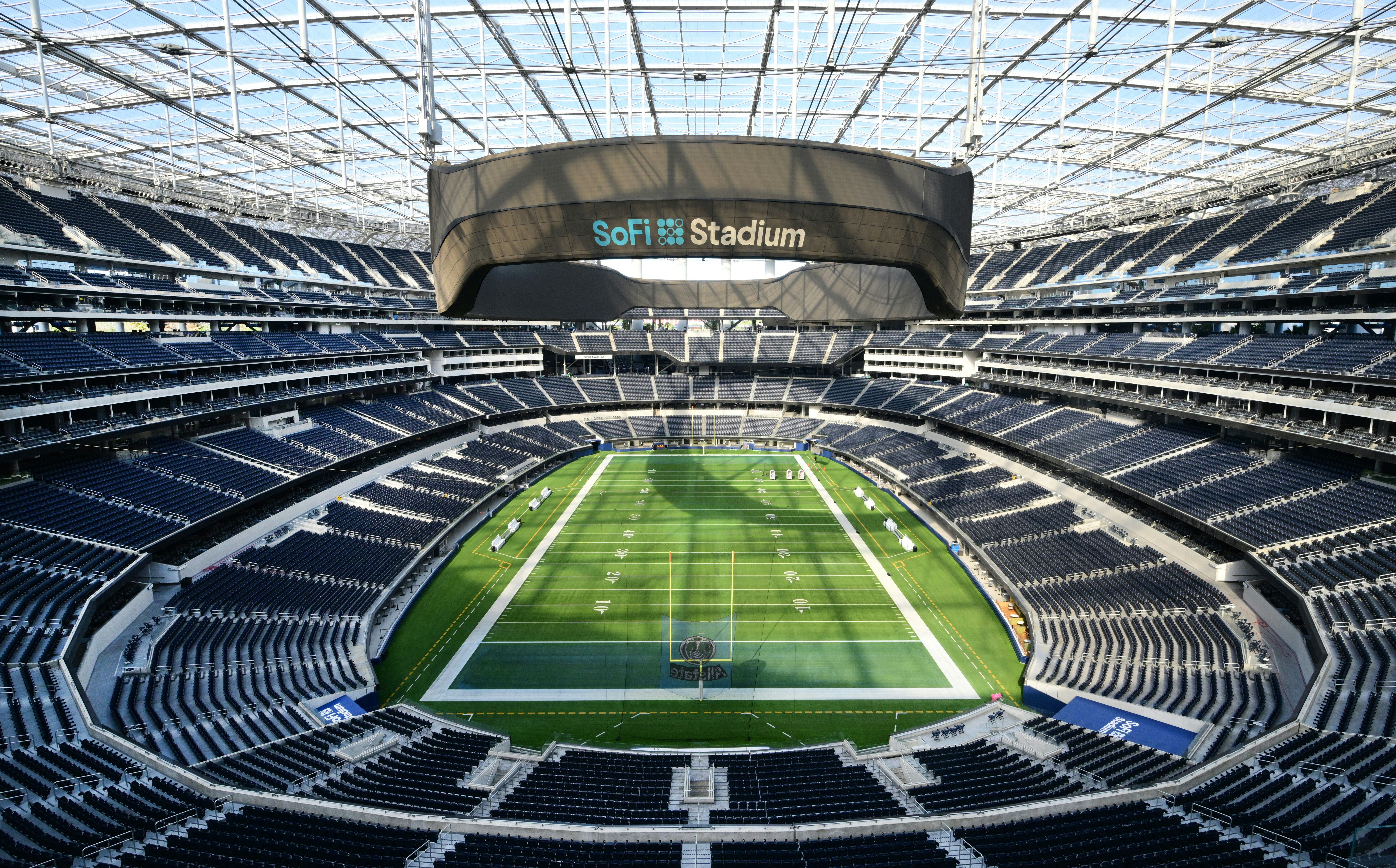 SoFi Stadium workers wants FIFA to ban ICE from World Cup, threaten strike