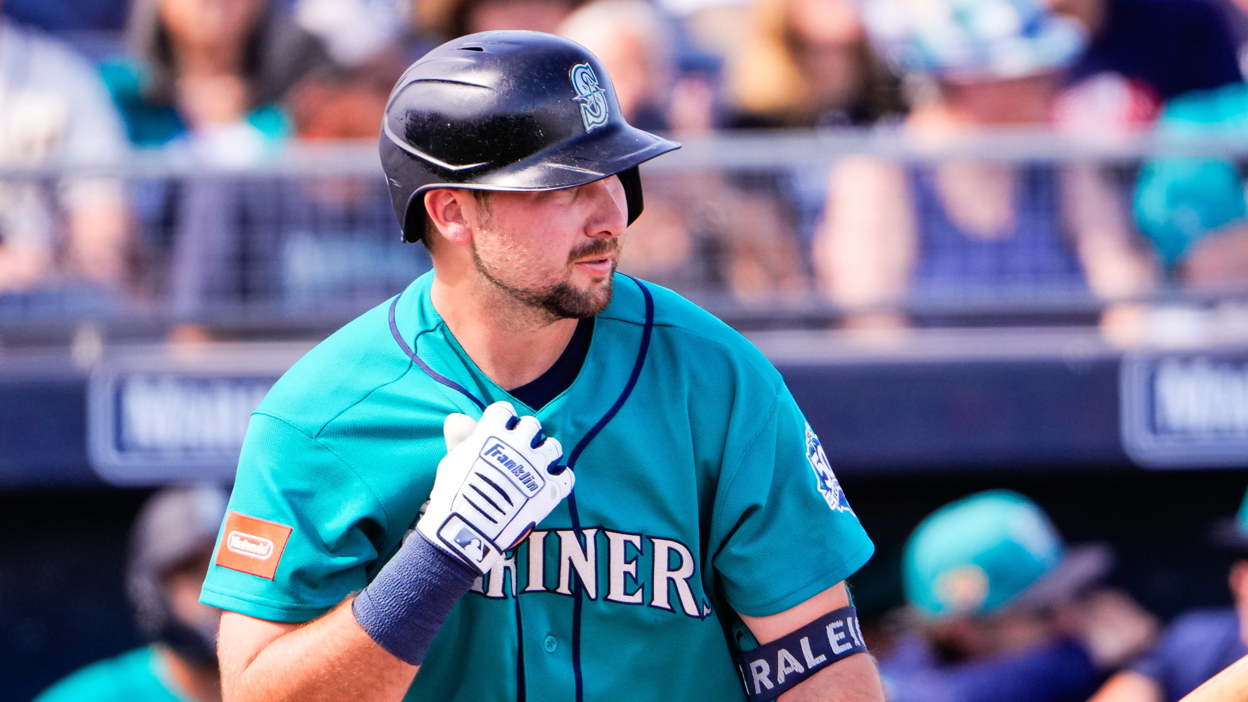 Seattle Mariners and Houston Astros emerge as early AL West favorites