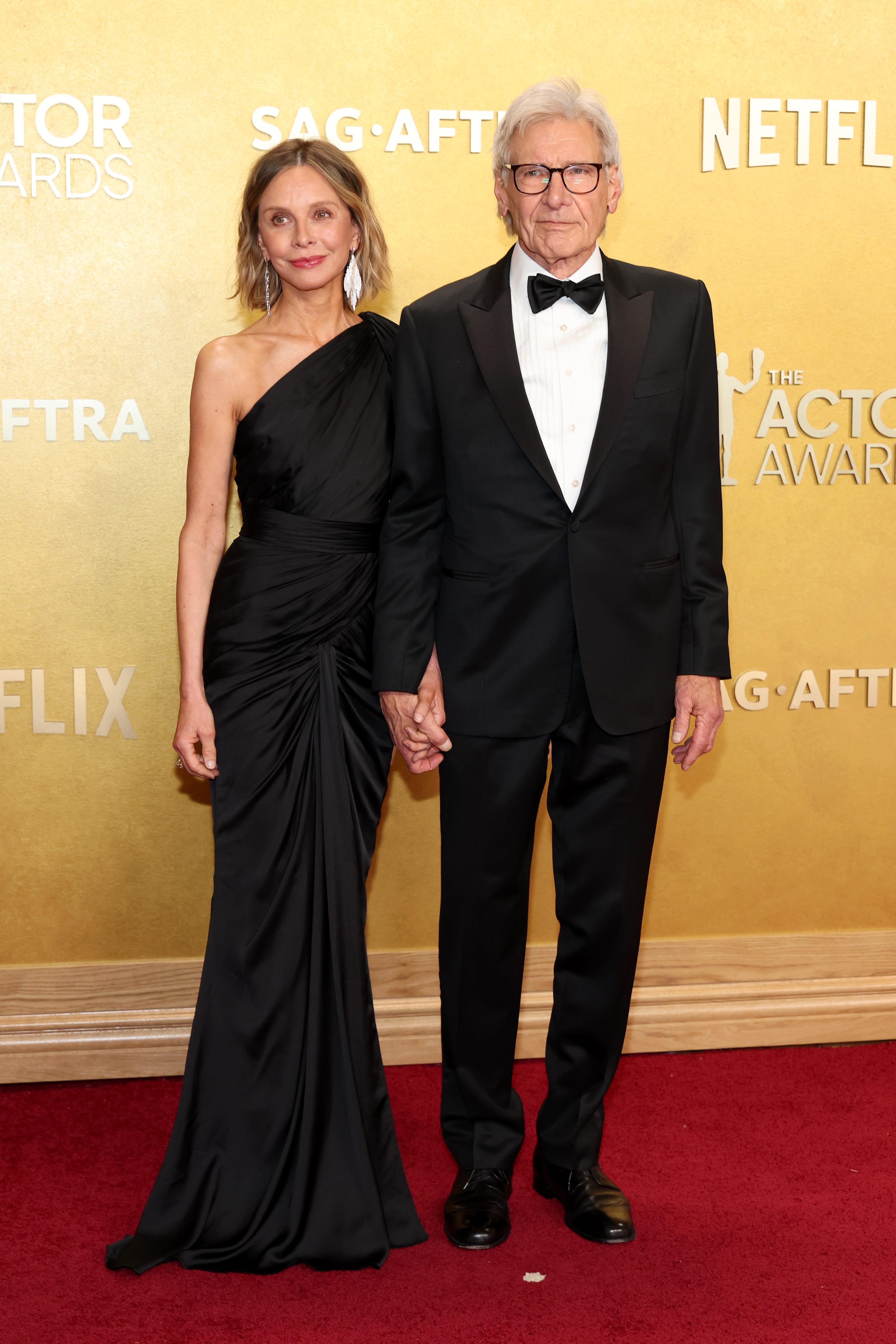 <p style="margin: 0px;">Calista Flockhart, left, and Harrison Ford </p>