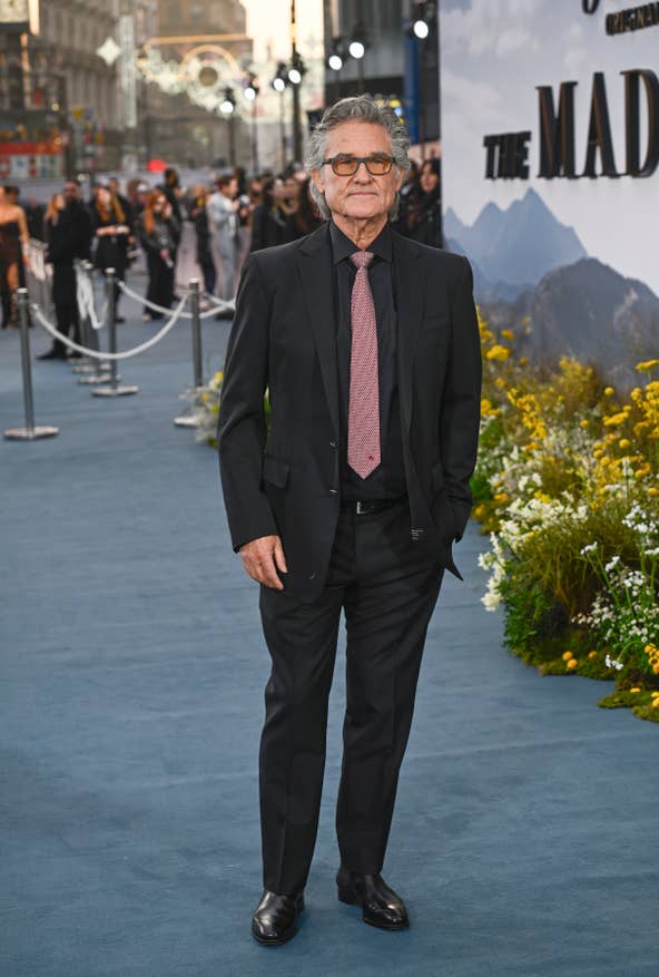 <p style="margin: 0px;">Kurt Russell </p>