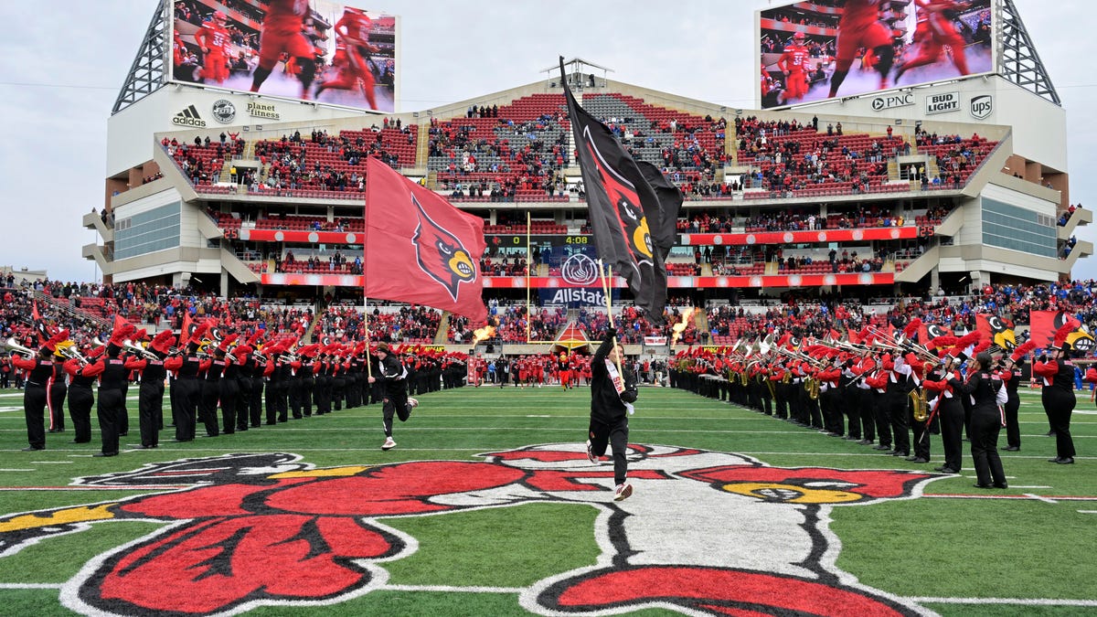 As Louisville begs Congress for help, here’s an idea: Cut spending As Louisville begs Congress for help, here’s an idea: Cut spending