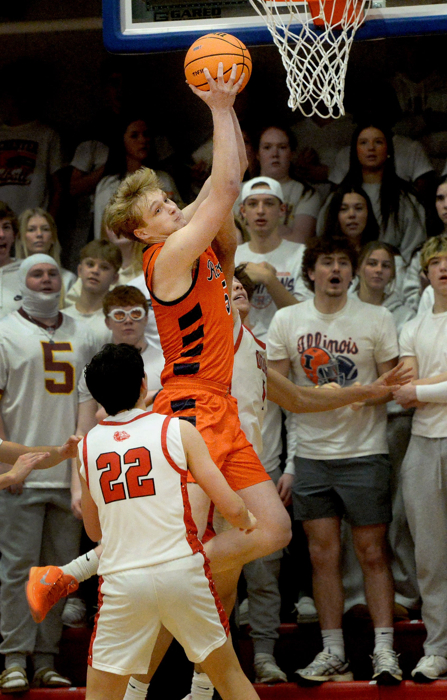 Bruce All-Righty | Rochester senior hits six 3s; Rockets top Staunton