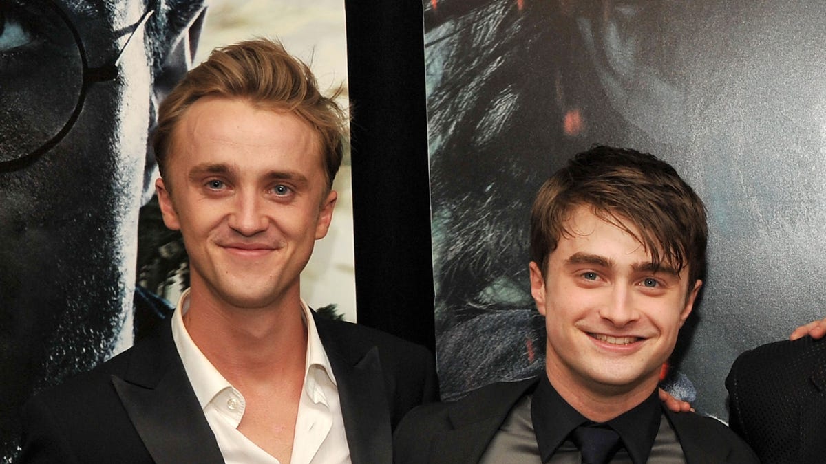 'Harry Potter' alums Daniel Radcliffe, Tom Felton reunite on Broadway