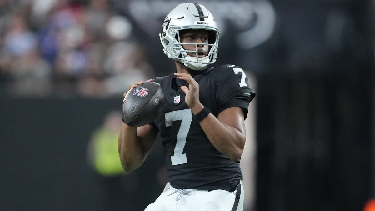 Raiders to release Geno Smith after one season, per report