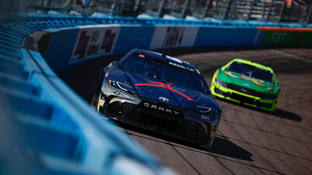 Tyler Reddick Leads NASCAR Cup Series After Phoenix Race Update