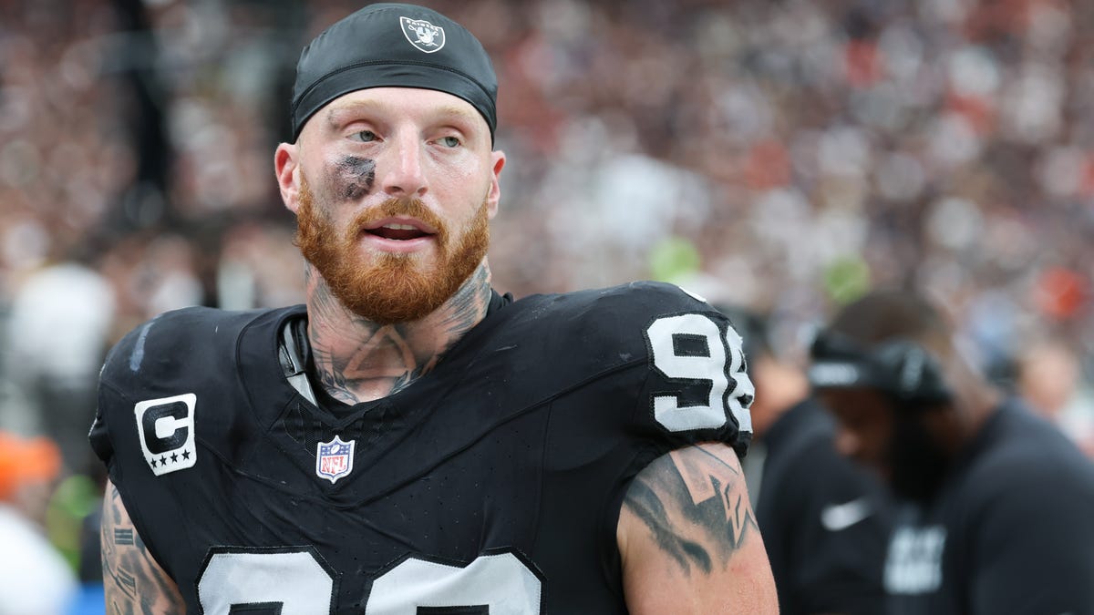 Las Vegas Raiders defensive end Maxx Crosby (98) looks on from the sideline during the first quarter against the Chicago Bears at Allegiant Stadium.