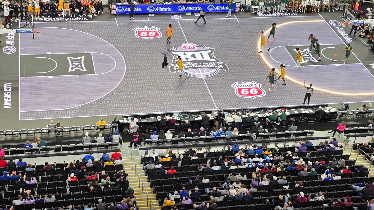 Big 12 tournament glass LED court 'slippery,' caused migraines, players say