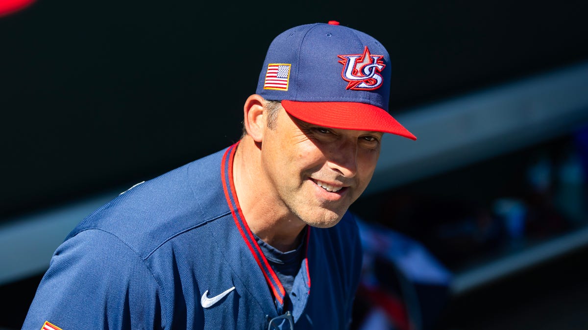 Team USA's WBC fate is out of its hands. Gaffe from Mark DeRosa only twists knife.