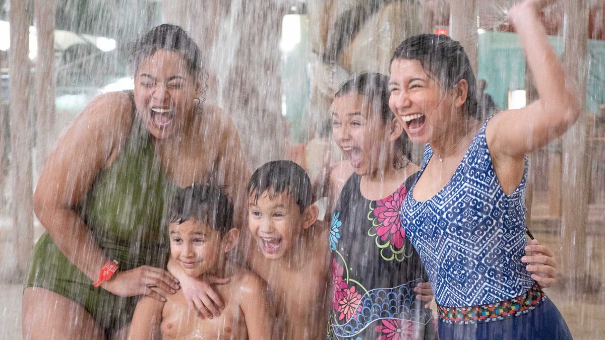 Why is Great Wolf Lodge one of the best family-friendly resorts?