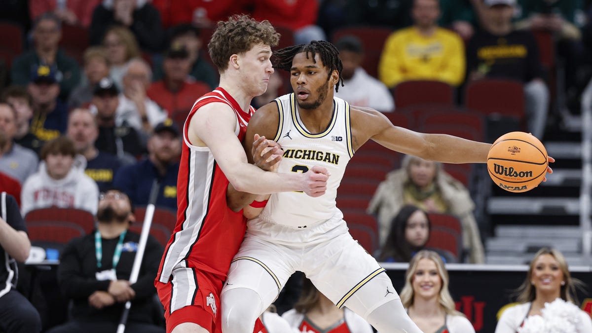Fans and players at the Big Ten Tournament