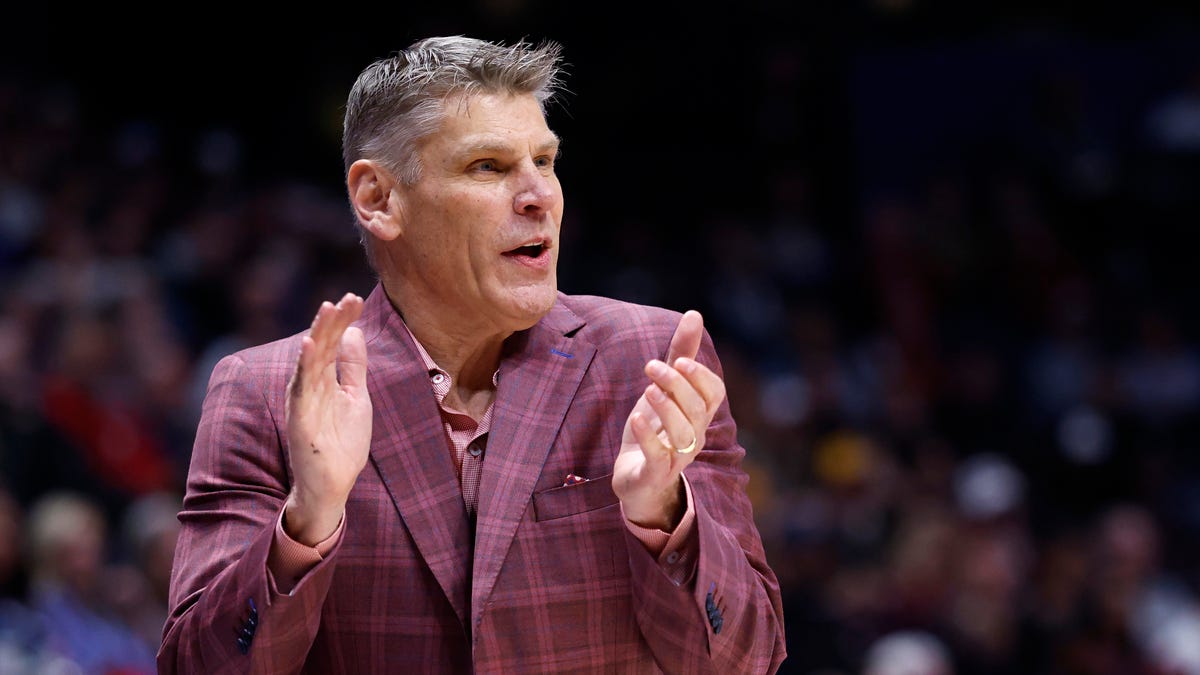 OU men's basketball transfer portal tracker: Live updates on who’s in, out