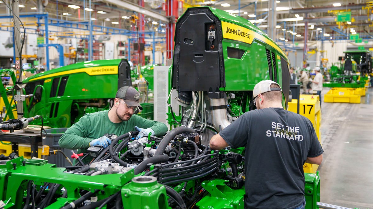 Iowa Lawmakers Approve Agricultural Right-to-Repair Bill