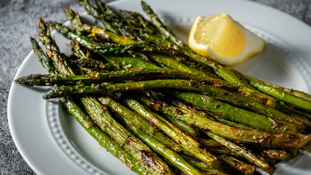 Is asparagus good for you? This may happen if you eat too much