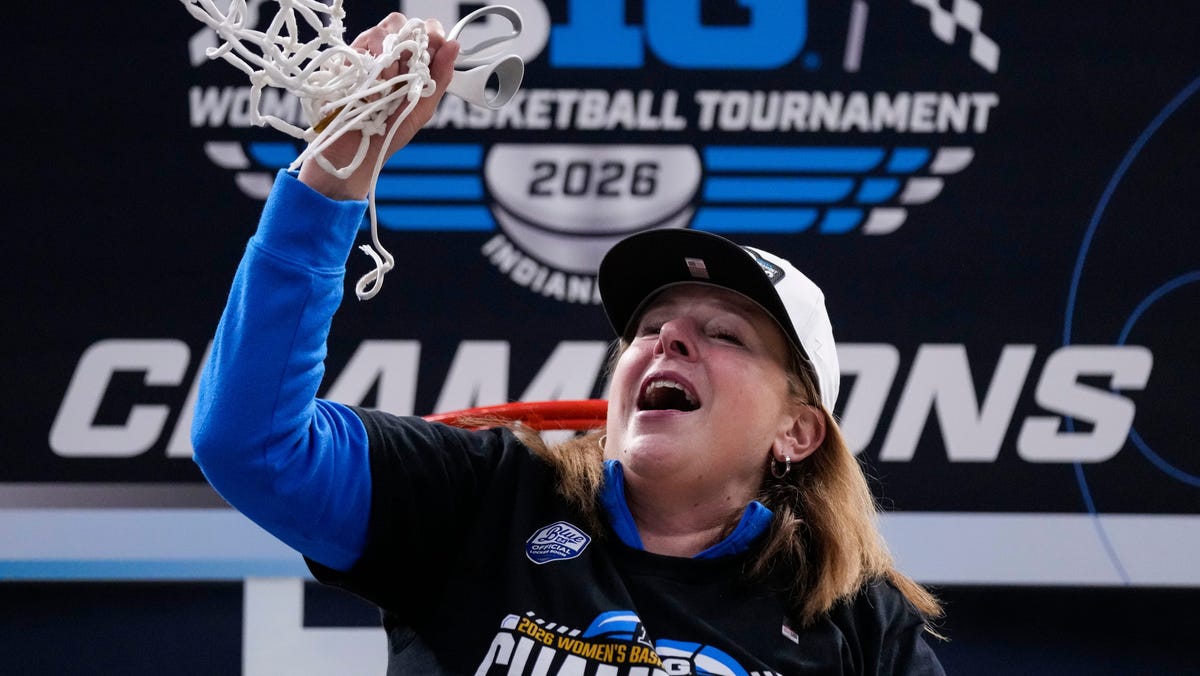 UCLA Bruins head coach Cori Close celebrates after the Big Ten Tournament Championship.