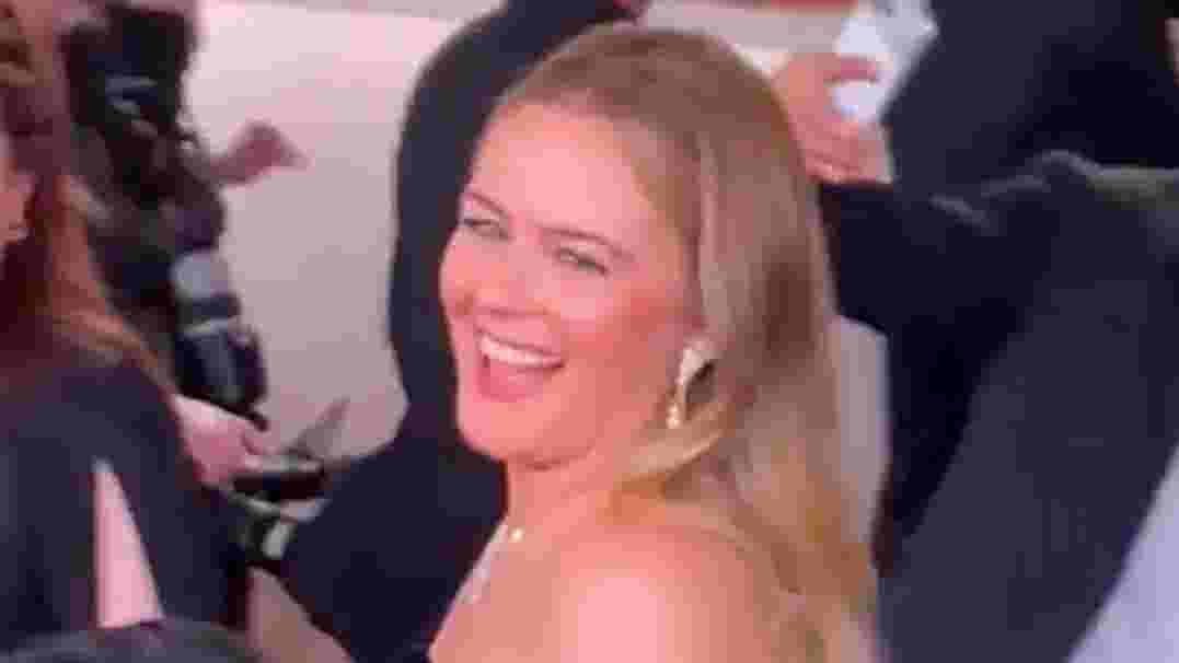 Alicia Silverstone, Hudson Williams arrive on Oscars carpet in style