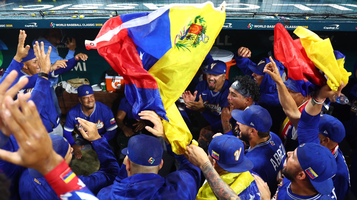 Venezuela baseball wants country 'happy and celebrating' with run to WBC final