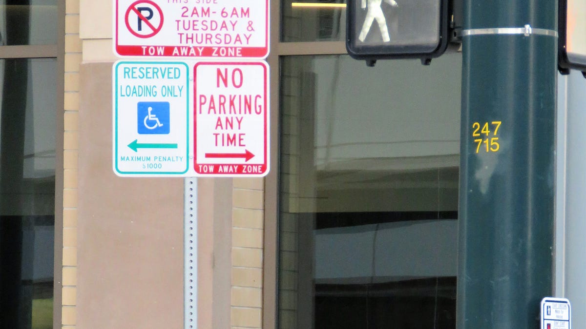 Hacker takes over crosswalk system, plays anti-Trump profanities on speaker