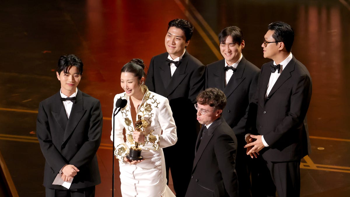Oscars producer speaks out on 'KPop Demon Hunters' speech moment