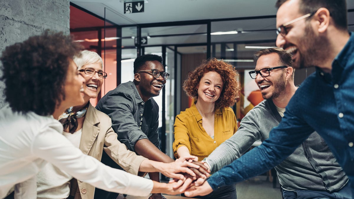 Τι είναι η κουλτούρα στο χώρο εργασίας; Τι σημαίνει και γιατί έχει σημασία για εσάς