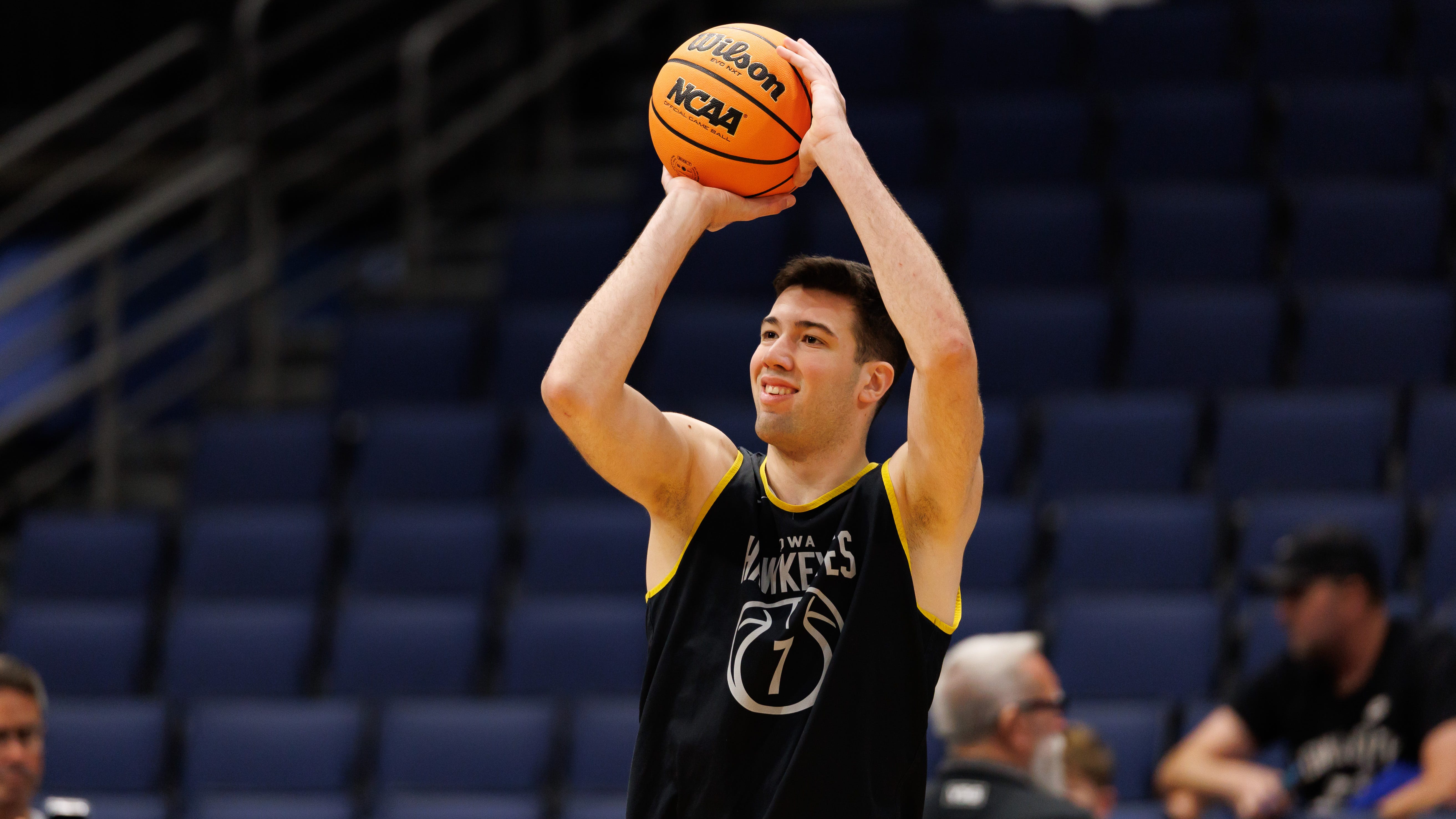 Μου αρέσει, δεν μου αρέσει από τη νίκη του τουρνουά μπάσκετ της Αϊόβα εναντίον του Κλέμσον