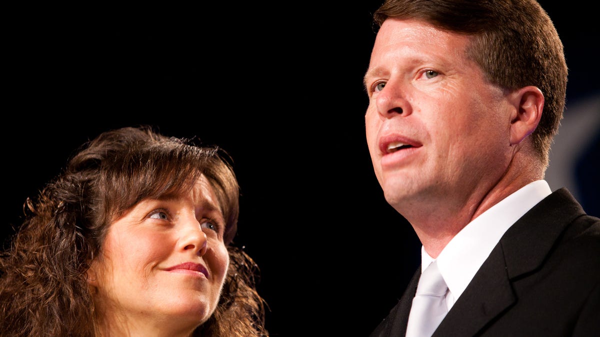 Michelle and Jim Bob Duggar of "19 Kids and Counting" speak at the Values Voter Summit on Sept. 17, 2010 in Washington, DC.