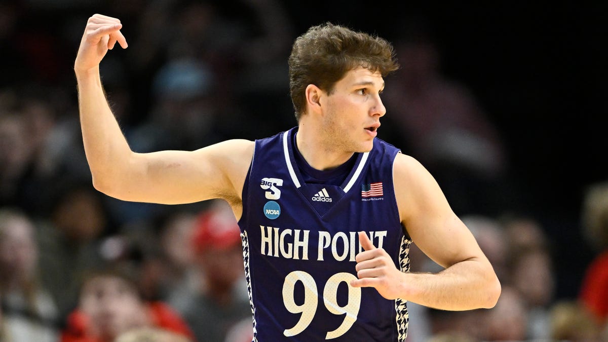 Who is Chase Johnston? High Point guard is latest March Madness hero Who is Chase Johnston? High Point guard is latest March Madness hero