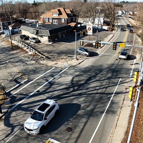 Intersection of Pine Street (left) and Main Street in Leicester.
