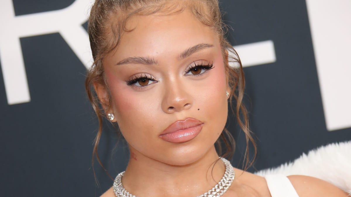 Rapper Latto reveals pregnancy, new album on Instagram