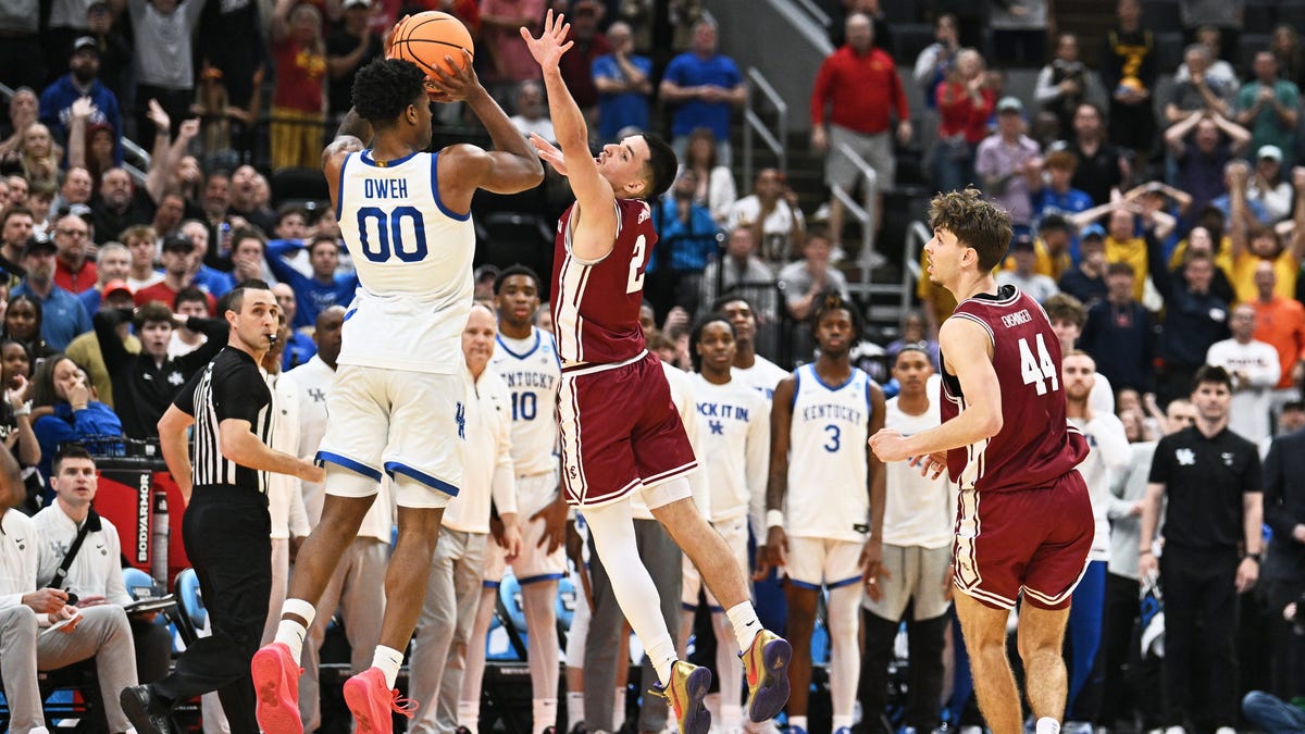 Officials missed Herb Sendek timeout on Otega Oweh March Madness buzzer-beater
