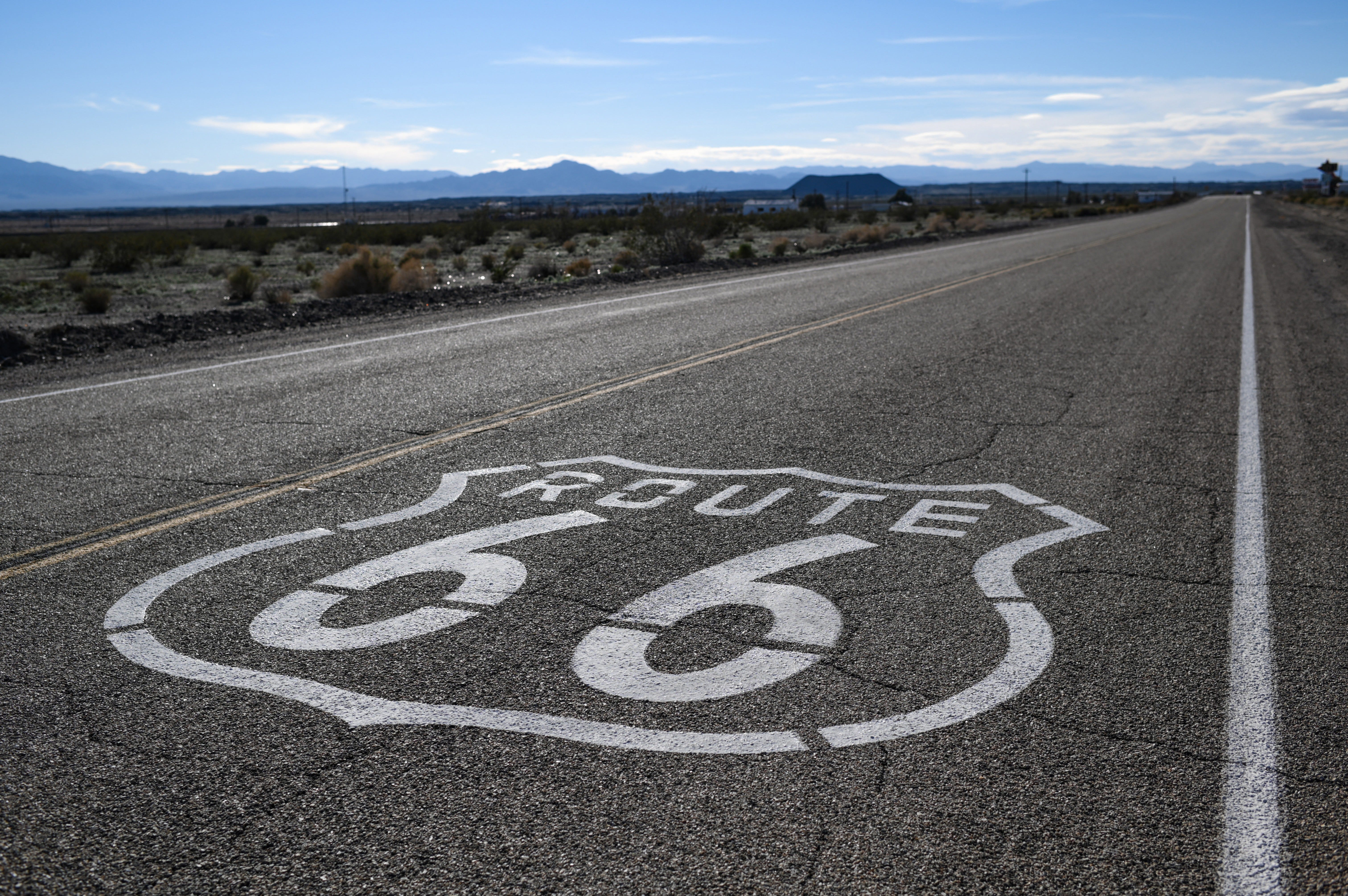 https://www.gannett-cdn.com/authoring/authoring-images/2026/03/20/USAT/89251865007-mojave-desert-eric-baradat-afp-via-getty-images.jpg?auto=webp&crop=6047,3403,x0,y310&format=pjpg&width=1200