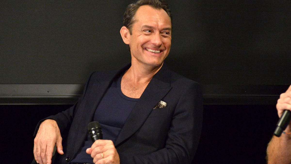 ¿Cómo está Jude Law involucrado en la controversia de Jorginho/Chappell Roan?