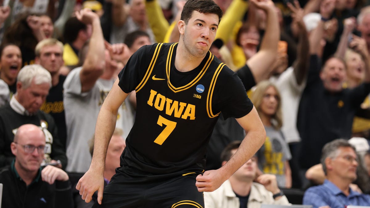 Iowa brings much-needed chaos to NCAA Tournament with upset of Florida