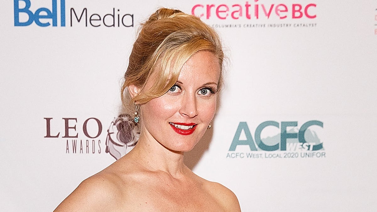 Carrie Anne Fleming, actress from 'Supernatural,' dies at 51