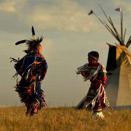 Lakota dancers